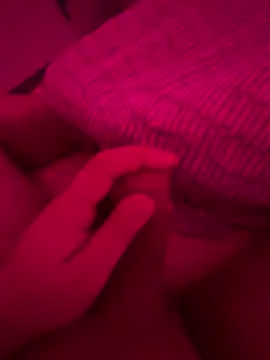 chubbchubb online show from March 29, 12:00 am