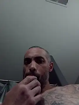 wesstfine online show from April 7, 10:04 am