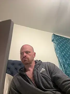 whitelioncody online show from May 14, 4:10 am