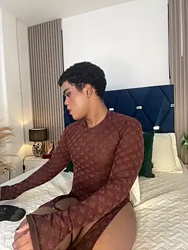 Sweet Darius online show from May 4, 11:50 pm