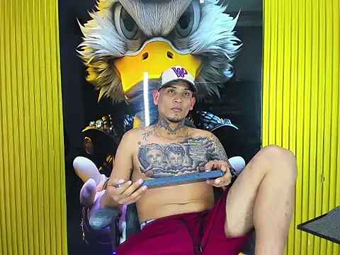 Winsord Bigcock online show from March 26, 8:46 pm