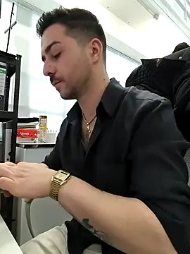 albanernrw27 online show from March 28, 1:22 pm