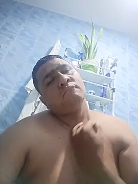 luis20212 online show from June 14, 5:09 am