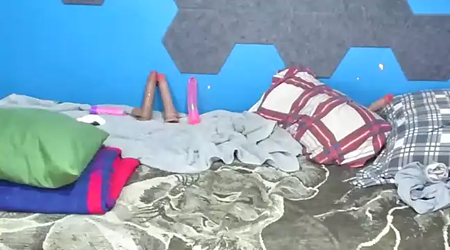 MachoPutito online show from February 2, 2:48 am