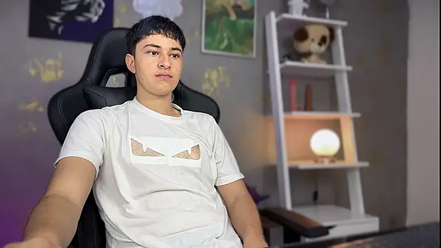 noah magno  online show from April 8, 12:25 pm