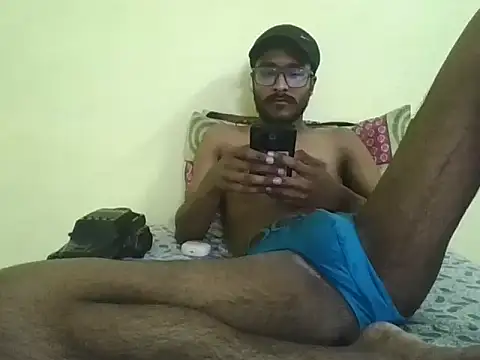 slim guy22 online show from April 3, 6:59 pm