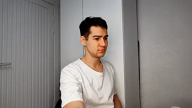 JhnNovaX online show from April 5, 11:23 pm