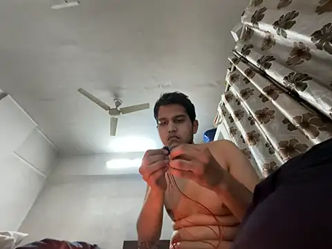 Intruder  8 online show from April 7, 11:27 pm