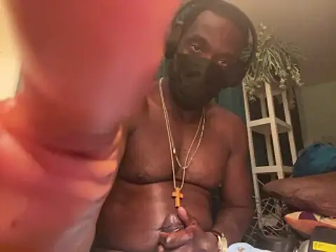 BlackZoos00769 online show from April 9, 6:30 am