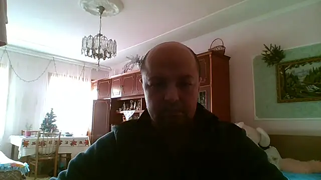 Snapshot of Luceriusbigass chatting on January 1, 12:22 pm Luceriusbigass online show from January 1, 12:22 pm