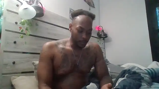 zdaddymm online show from June 17, 8:43 pm