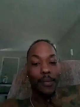 zdaddymm online show from May 11, 1:24 pm