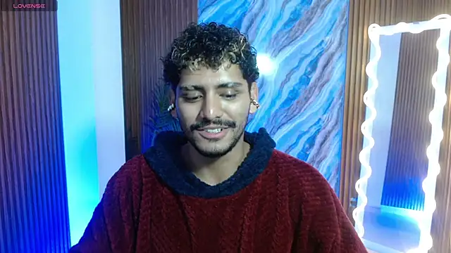 milo tay online show from April 11, 7:45 am