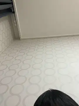 xezie online show from April 12, 10:17 am