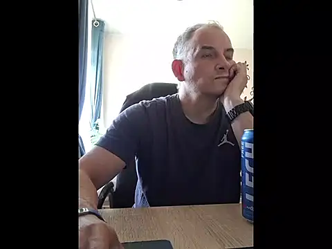 Piotr481 online show from July 25, 3:31 pm