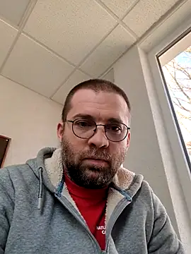 gayboyx77 online show from April 15, 9:31 am