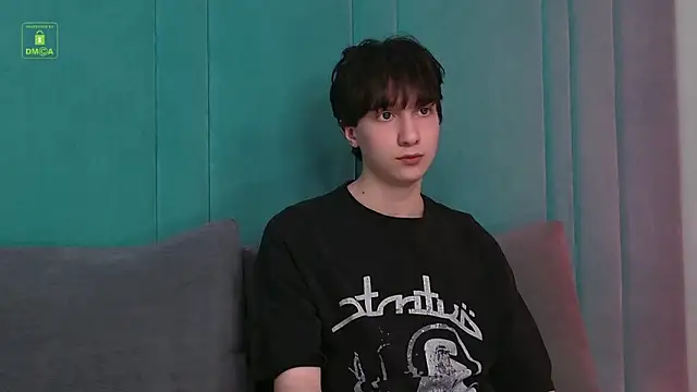 Finn Black online show from April 23, 7:27 pm