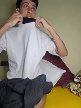 arabic boy hot online show from April 18, 8:09 pm