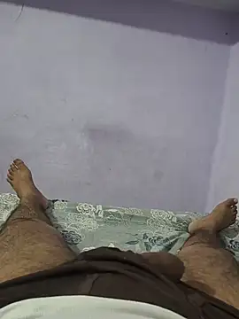 IndianDaddy0 online show from May 26, 7:48 am
