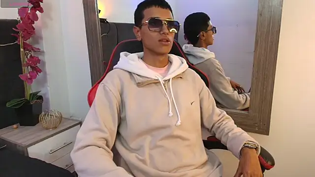 Alan Colthon online show from June 5, 3:55 am