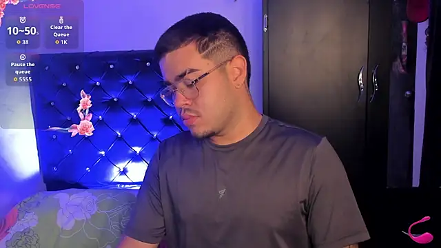 Joseph connor  online show from April 23, 12:26 am