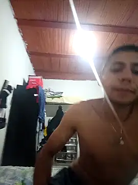 Calentura240 online show from April 23, 10:01 pm