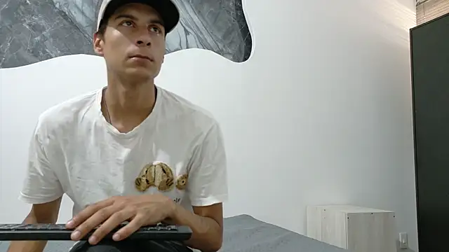cameronsilverman online show from May 31, 7:37 pm