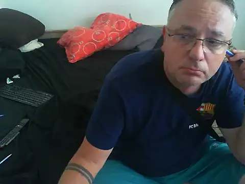 GeorgeCarlo online show from June 8, 10:27 am