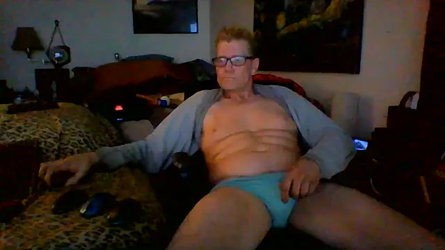 CLICKYES44SURE online show from May 26, 2:18 am