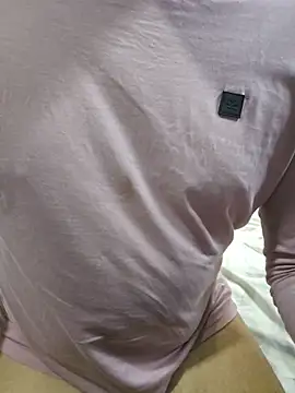 sluttytitties69 online show from June 3, 8:05 am