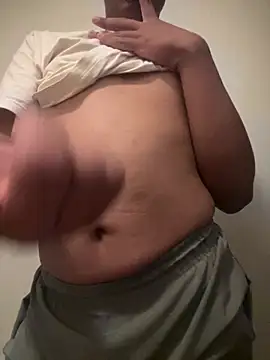 bbzinho061 online show from June 28, 3:23 am