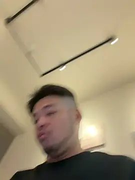 James1992 Ovo online show from June 11, 3:59 am