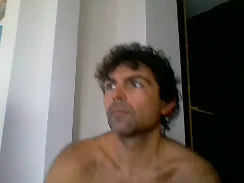 perrolobo78 online show from May 21, 5:17 pm