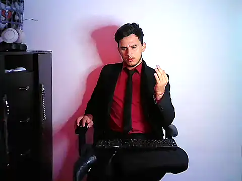kyzian online show from May 15, 1:58 am