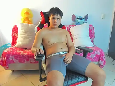 alexerdiego online show from May 19, 5:52 pm