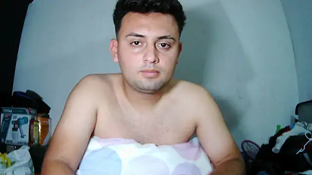 Elblanquitoxx online show from May 18, 1:57 am