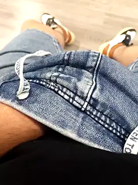Renexxxxl online show from June 18, 10:20 am