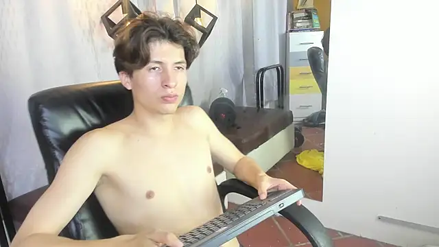 Marcoviolet online show from July 3, 8:13 pm
