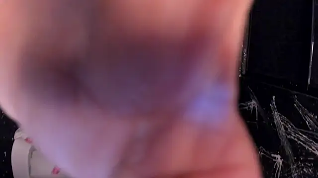 LucasJhonson  online show from July 6, 7:27 am