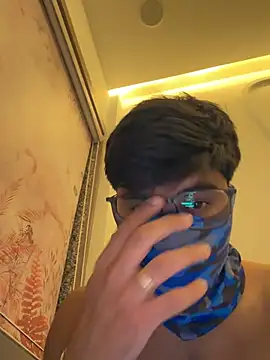 dreamy boy online show from July 29, 7:24 pm
