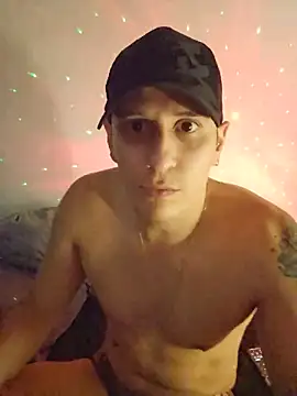 leocastro2920 online show from June 12, 7:39 am