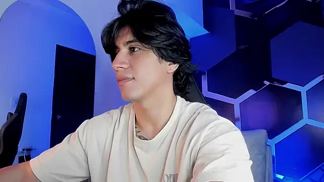 Alexx Cano  online show from August 8, 3:13 am