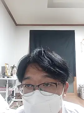 okay-boy online show from August 7, 2:13 pm