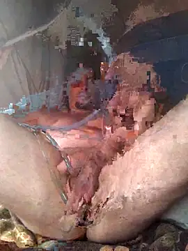 destroymyass420 online show from November 14, 8:32 pm