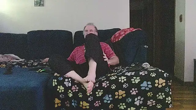 Snapshot of Sweet_Sexy1963 chatting on September 26, 4:37 pm Sweet Sexy1963 online show from September 26, 4:37 pm