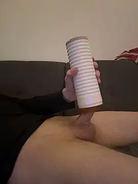 LionBoy1976 online show from February 22, 10:16 am