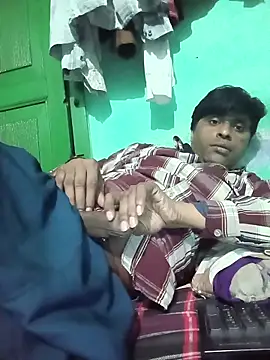 desiboy1101 online show from February 14, 7:31 pm