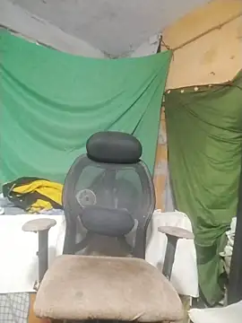 desiboy1101 online show from December 14, 12:56 pm