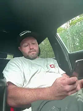 6crimson6 online show from June 18, 6:13 pm