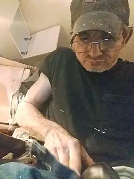 ROBERT0516 online show from January 13, 6:40 am